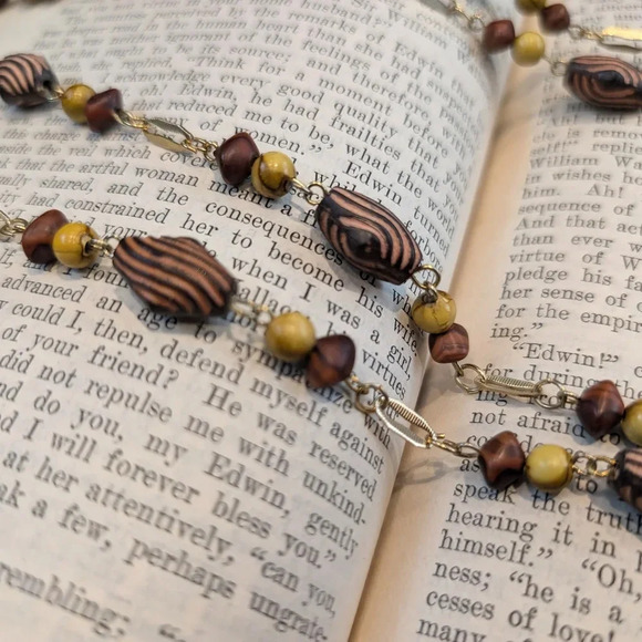 Brown and Yellow Beaded Necklace - Picture 3 of 7